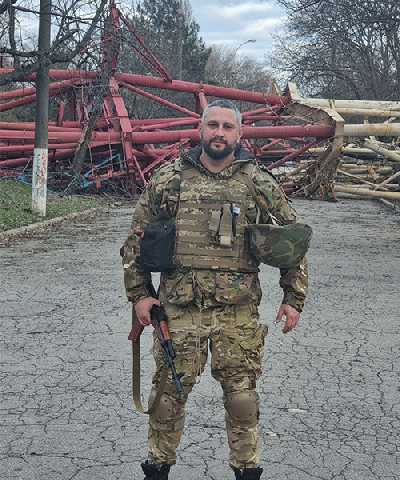 Borys Poznanskyi uniform