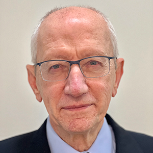 Dr. Nestor Muller