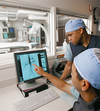 Slowly beginning to gain traction, dual or combined nuclear medicine/diagnostic residency programs offer one solution to the lack of job opportunities experienced by nuclear medicine residents, many who are not yet working the field the first eight months after completing training. Slowly beginning to gain traction, dual or combined nuclear medicine/diagnostic residency programs offer one solution to the lack of job opportunities experienced by nuclear medicine residents, many who are not yet working the field the first eight months after completing training.