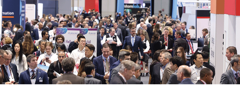 Aerial view of a large crowd at the RSNA annual meeting