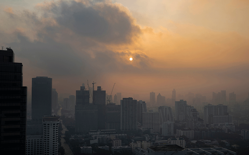 Image of city with air pollution