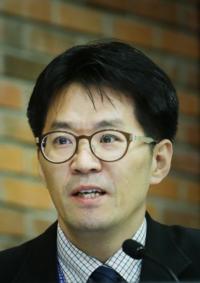 Seungho Ryu, M.D., Ph.D.